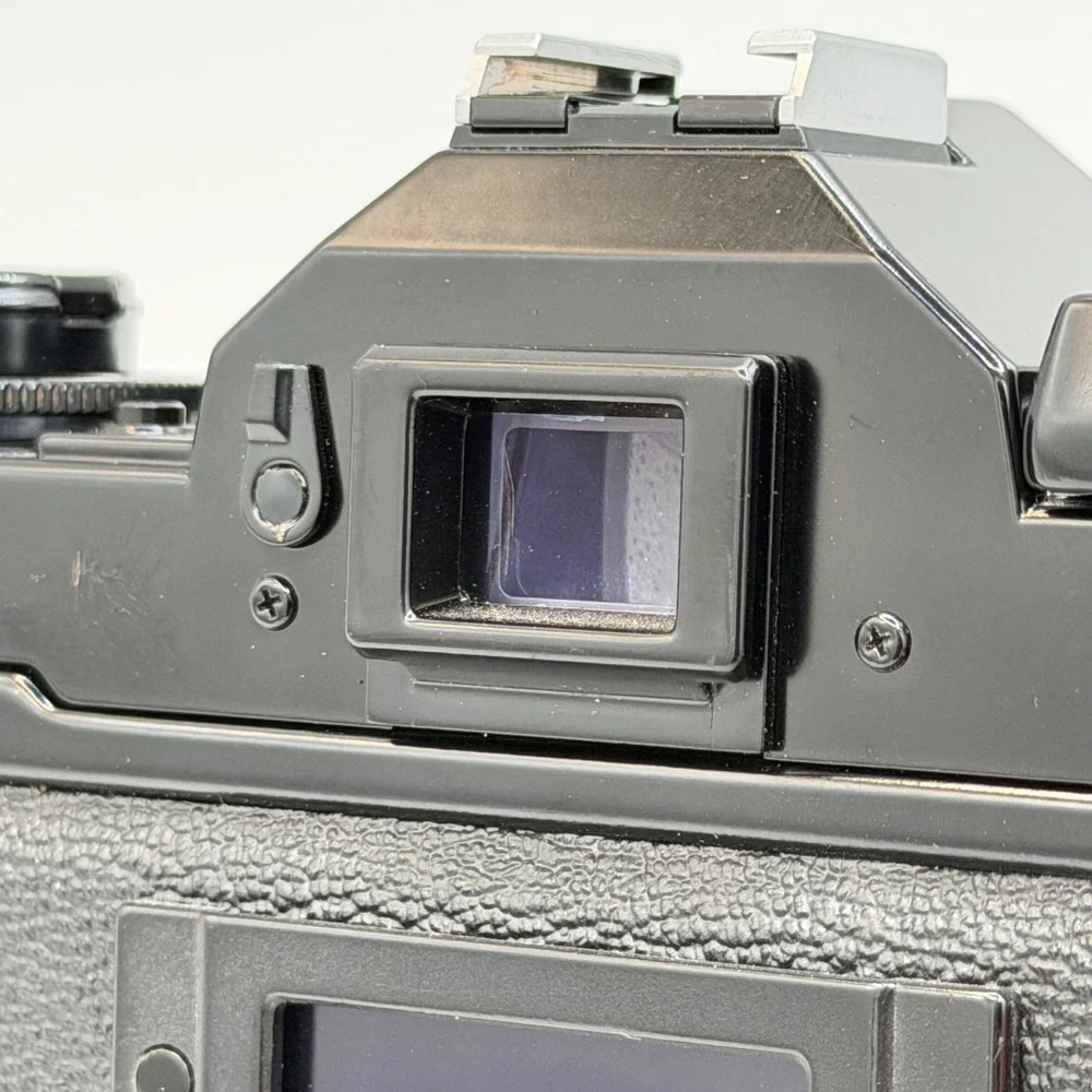 Canon A-1 35mm Film SLR Camera with FD 50mm 1:1.8 Lens, Filter, Cap Black TESTED